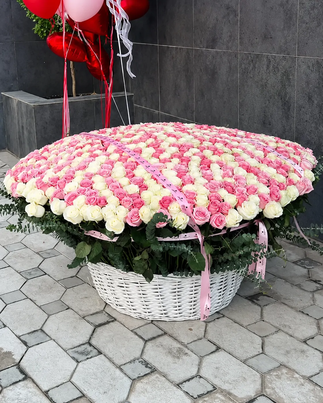 1001 голландская роза