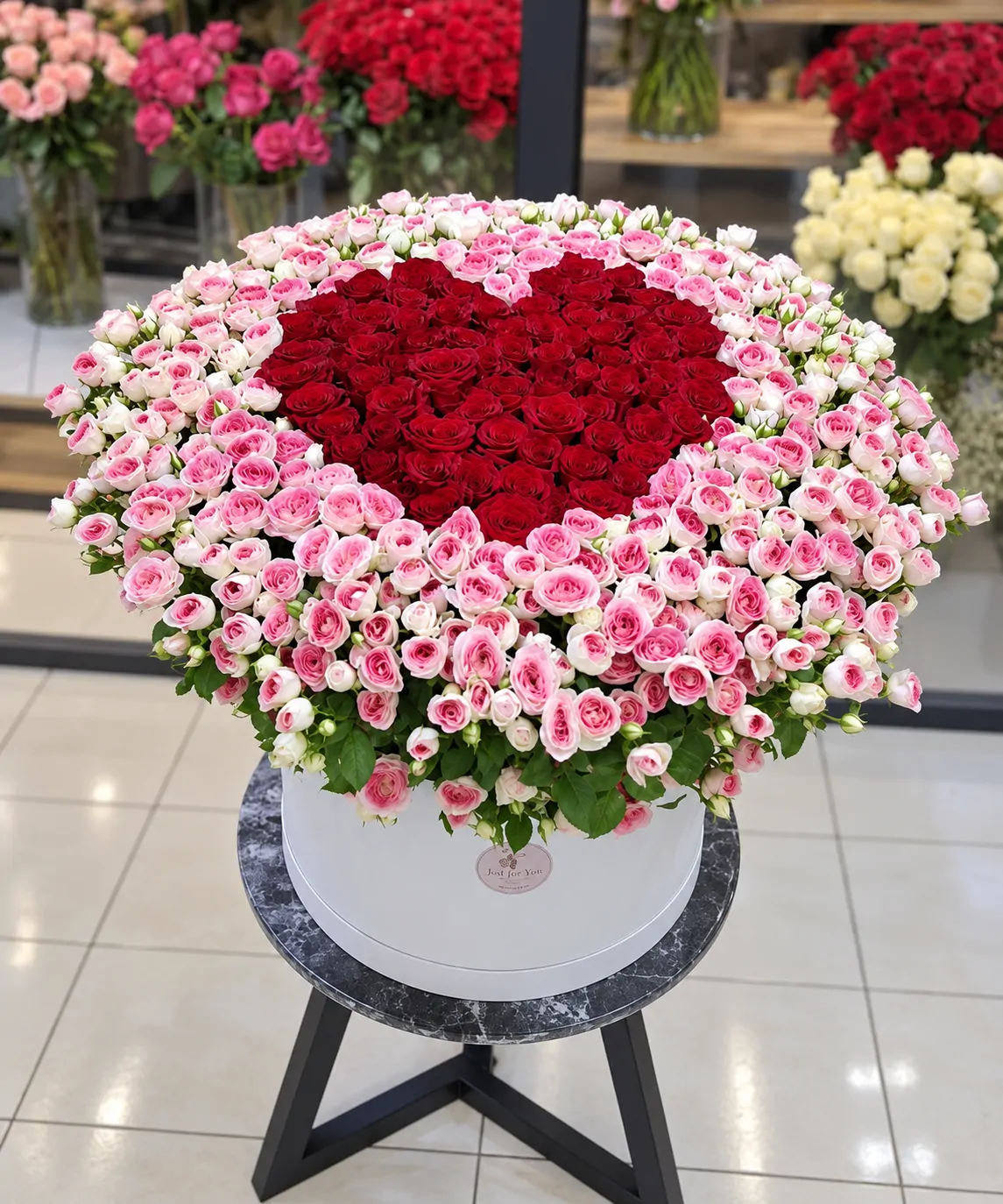 Сердце из роз